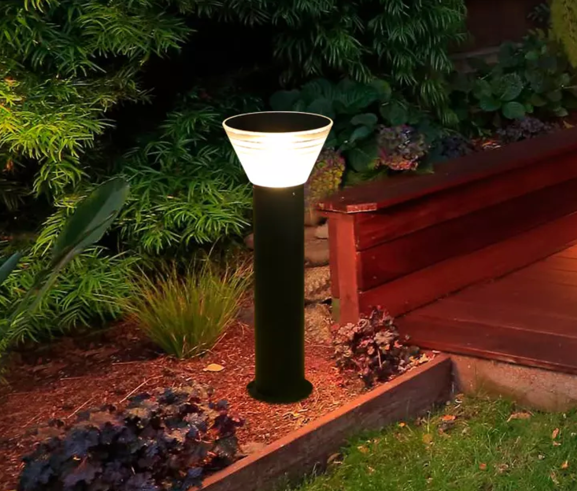 Orion Bollard